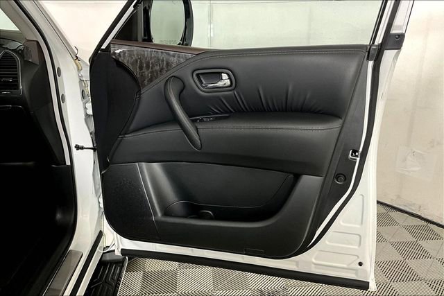 Used 2024 Nissan Armada Platinum w/ Cargo Package image 24
