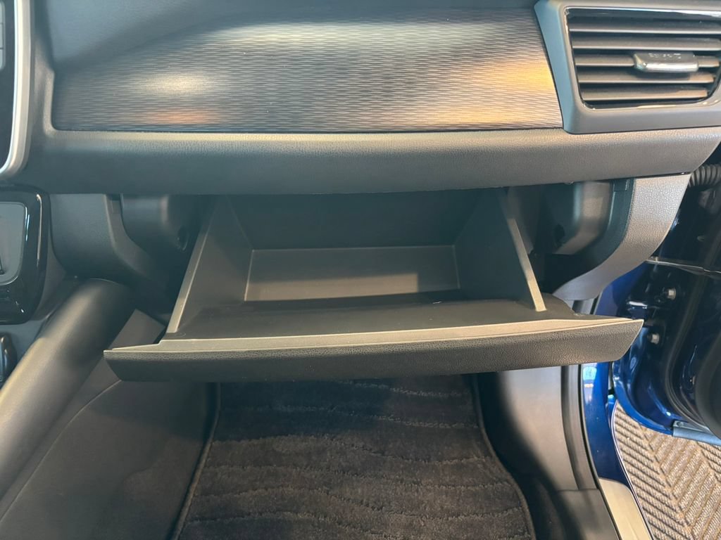 Certified 2024 Nissan Leaf SV Plus FWD image 31