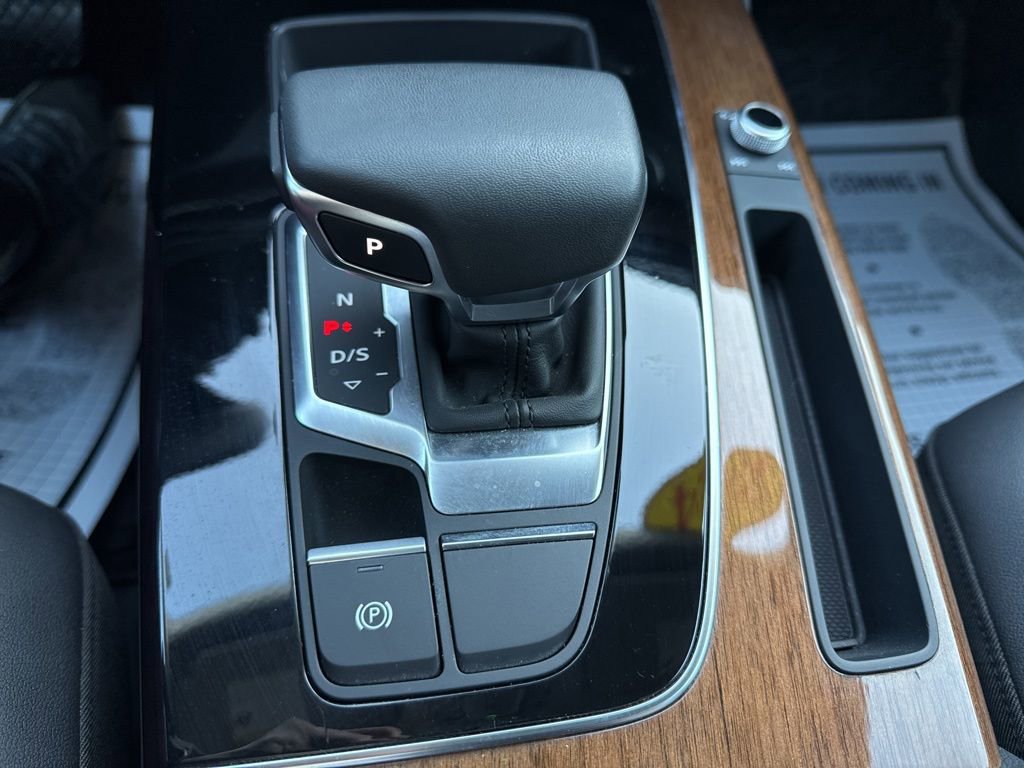 Used 2024 Audi Q5 2.0T Premium image 38