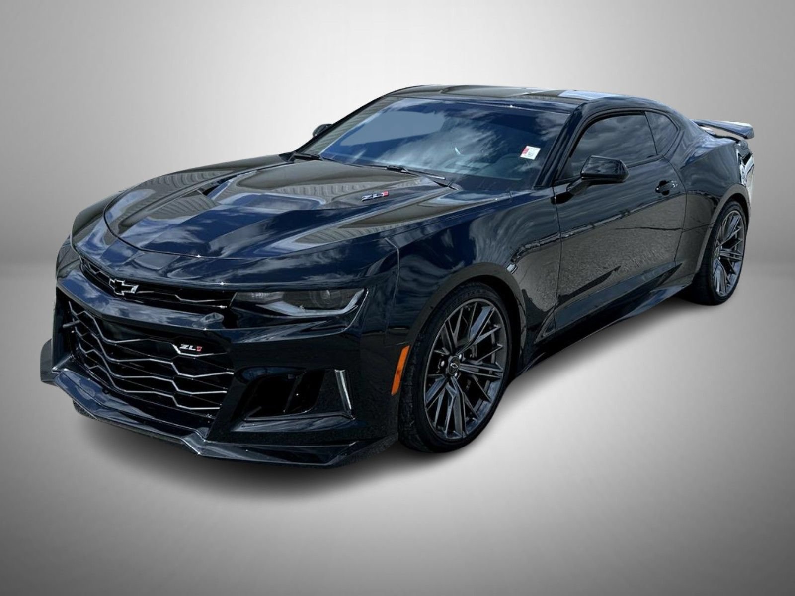 Used 2022 Chevrolet Camaro ZL1 RWD image 1