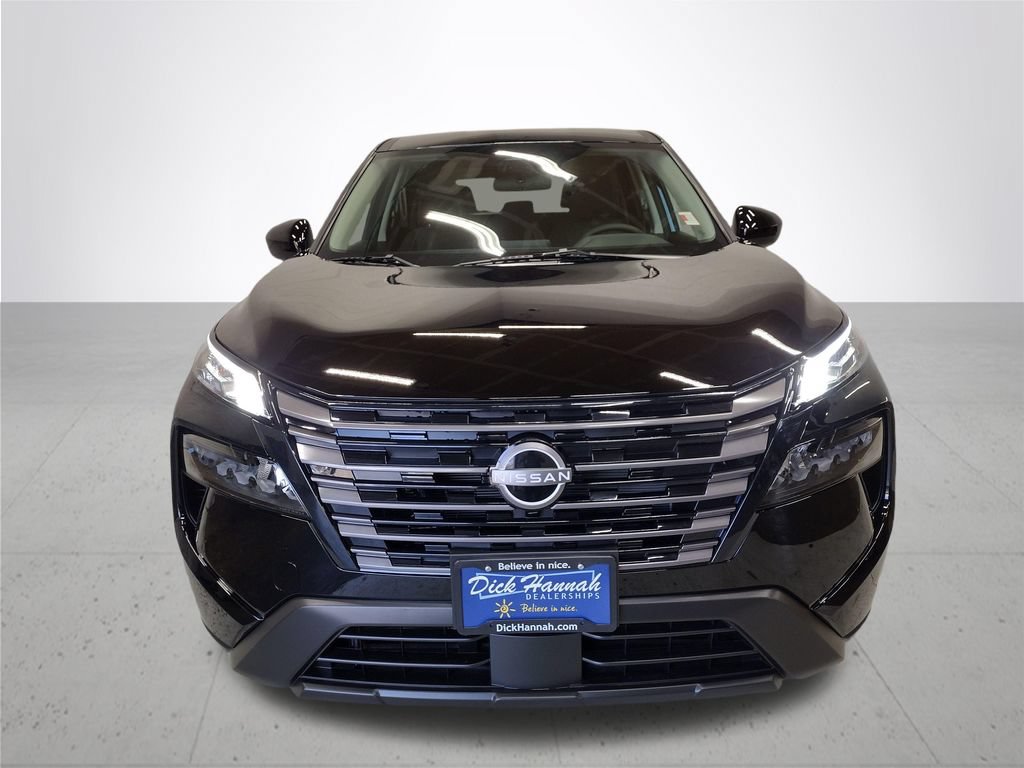 Used 2026 Nissan Rogue SV w/ Cold Weather Package AWD/4WD image 3