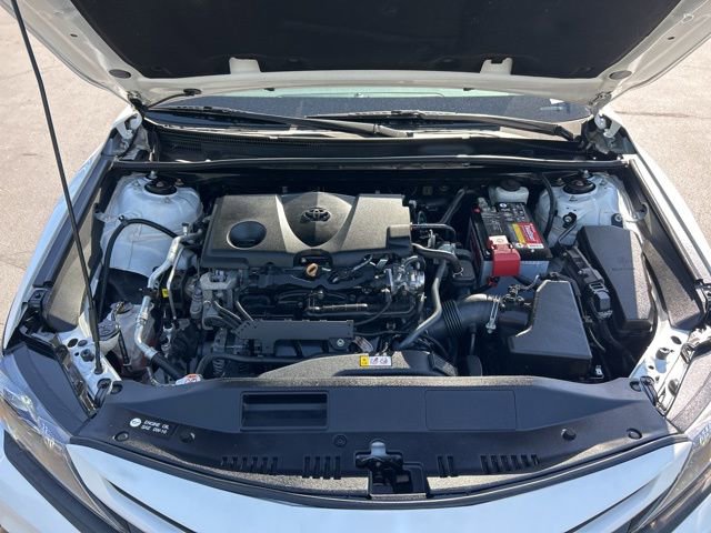 Used 2022 Toyota Camry SE FWD image 13