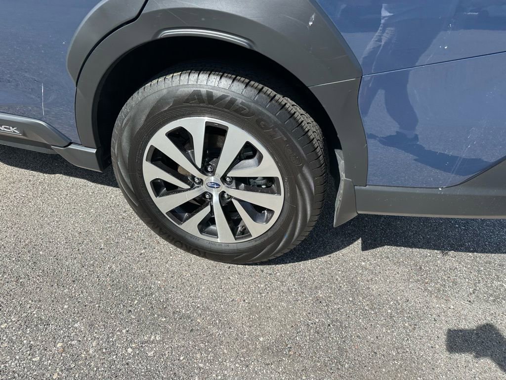 Used 2025 Subaru Outback Limited XT image 11