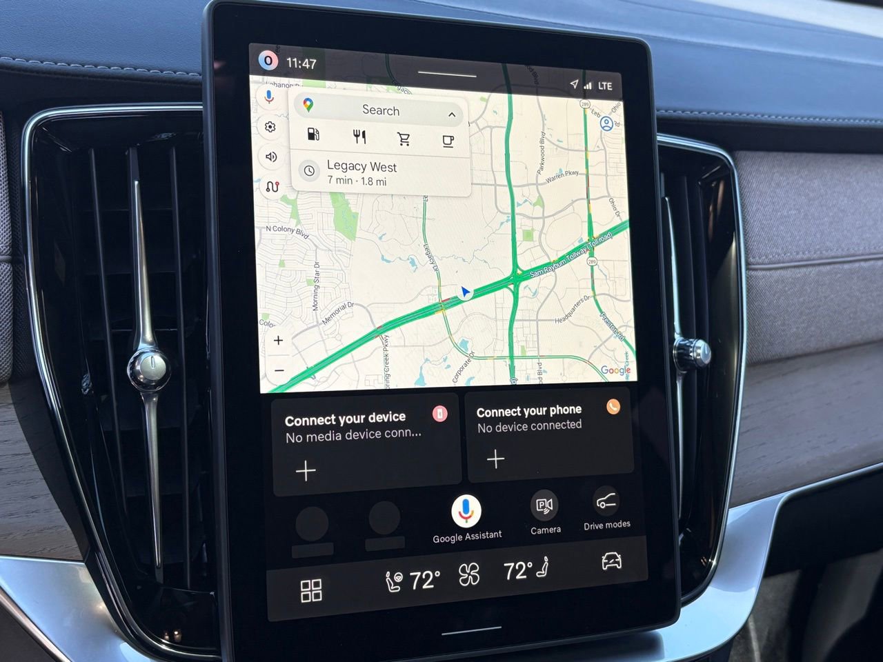 New 2026 Volvo XC90 B5 Core w/ Protection Package Premier image 17