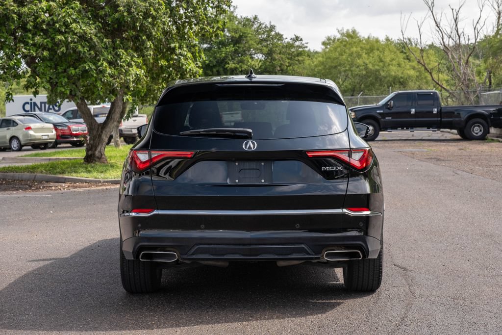 Used 2023 Acura MDX FWD w/ Technology Package image 4