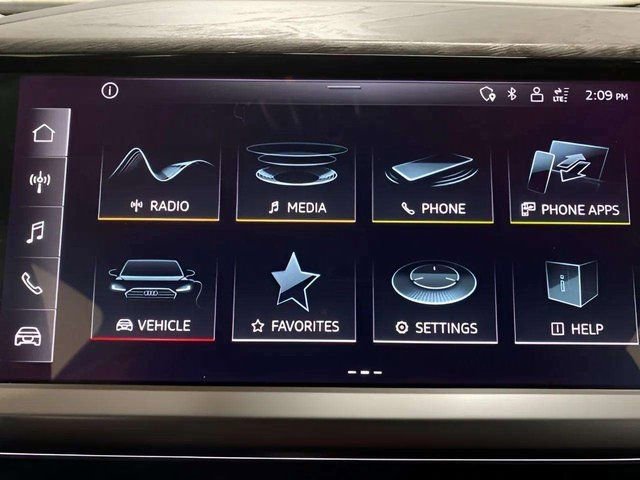 Used 2024 Audi Q4 e-tron Premium w/ Convenience Package image 45