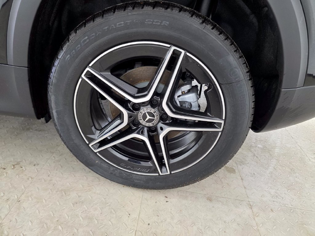 New 2026 Mercedes-Benz GLB 250 image 12
