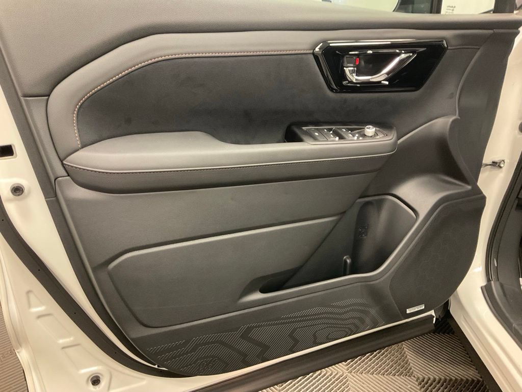 New 2026 Subaru Forester Sport AWD/4WD image 9