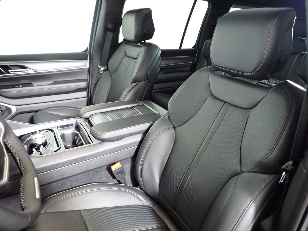 New 2026 Jeep Grand Wagoneer 4WD w/ Quick Order Packge 29V Upland image 27