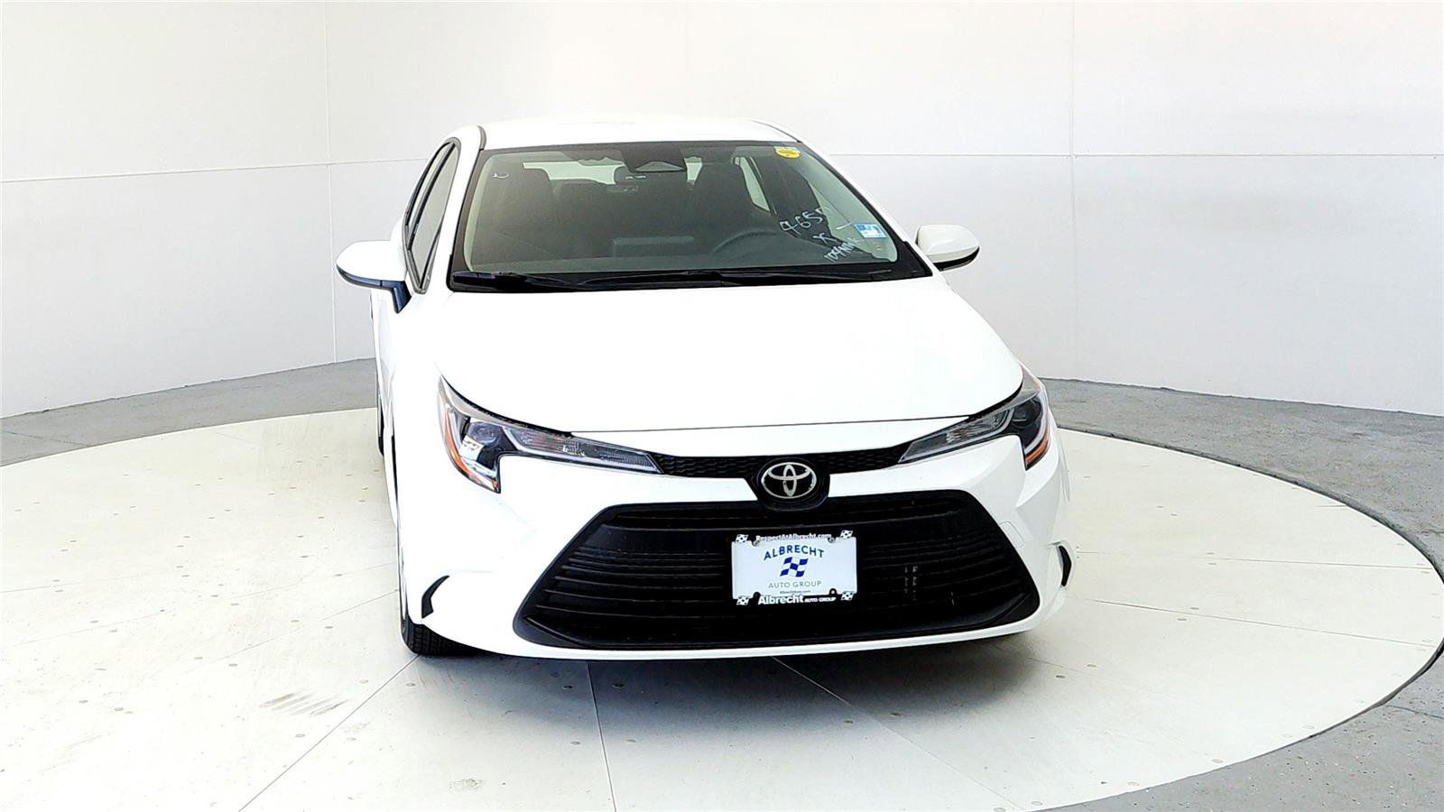 New 2026 Toyota Corolla LE FWD image 8