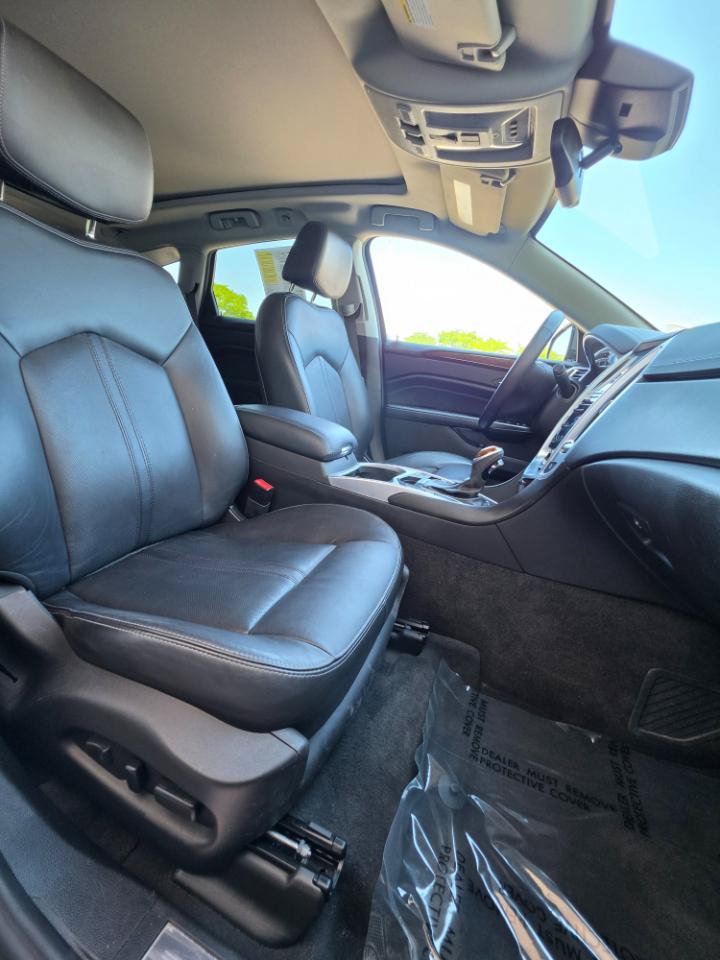 Used 2016 Cadillac SRX Luxury w/ Driver Awareness Package AWD/4WD image 14
