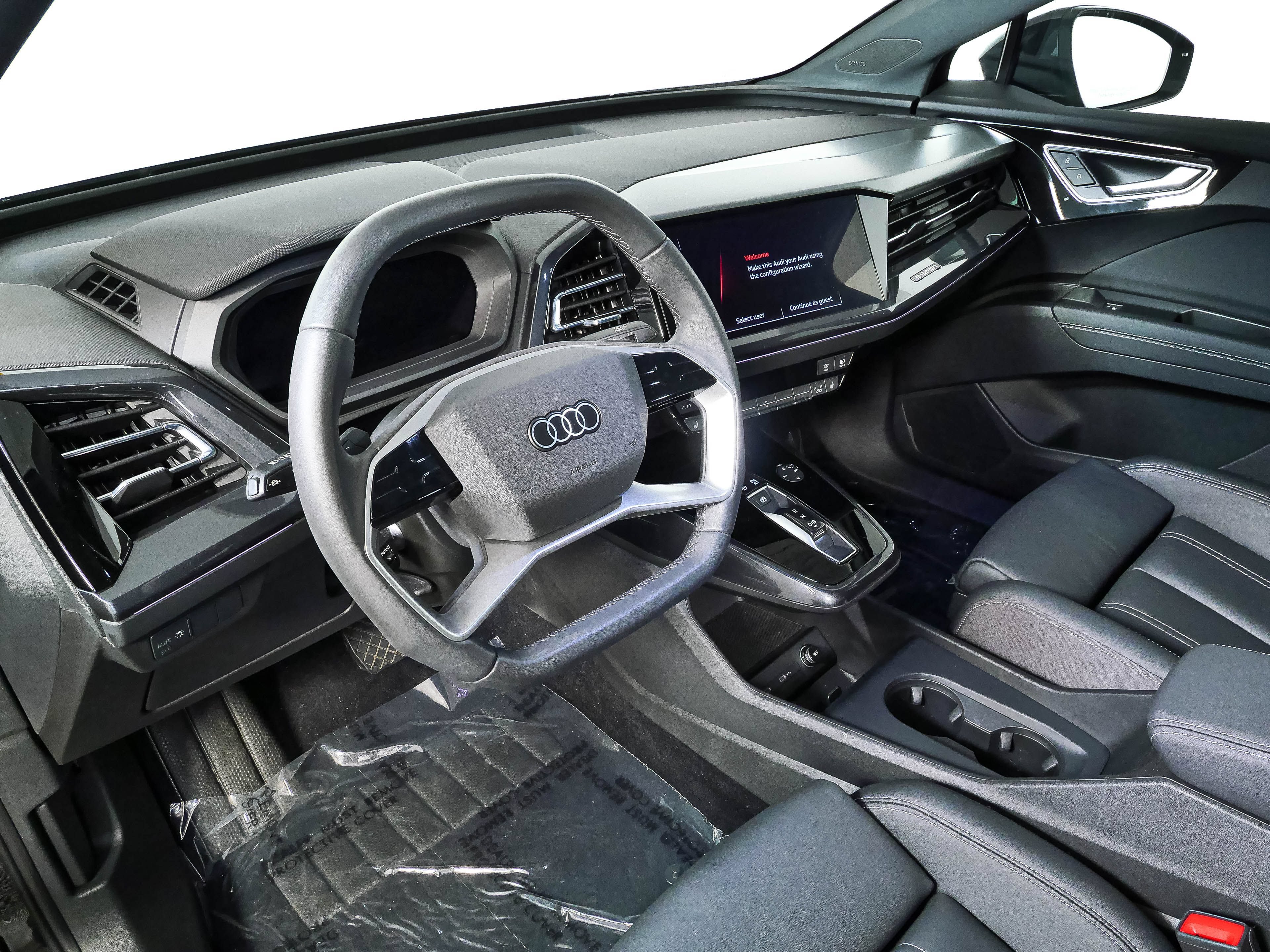 Used 2023 Audi Q4 e-tron Premium Plus w/ Premium Plus AWD/4WD image 4