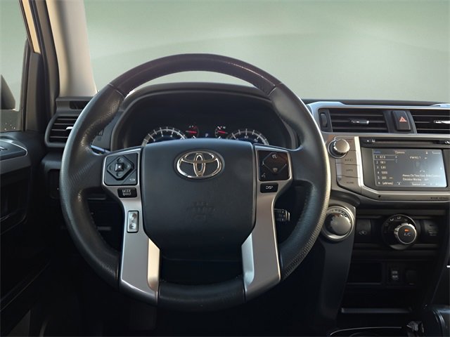 Used 2016 Toyota 4Runner SR5 Premium image 12
