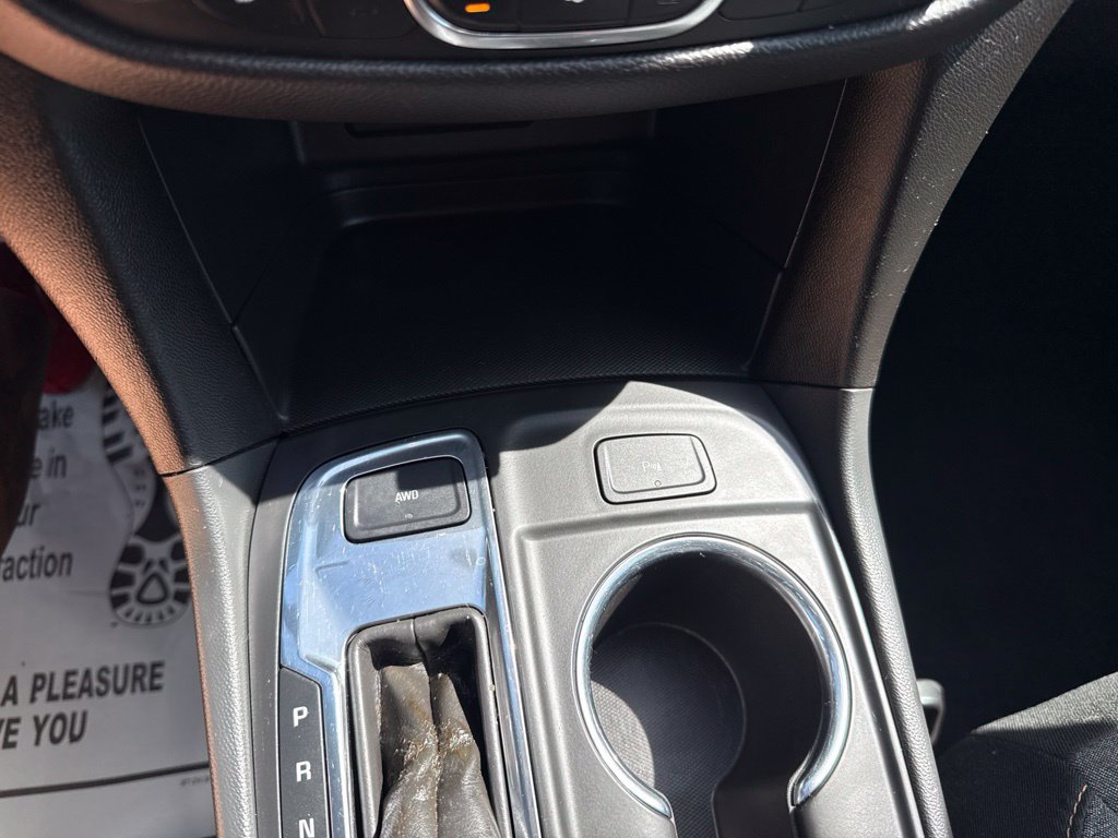 Used 2024 Chevrolet Equinox LT AWD/4WD image 38