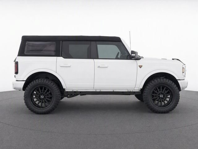 Used 2023 Ford Bronco Badlands AWD/4WD image 8