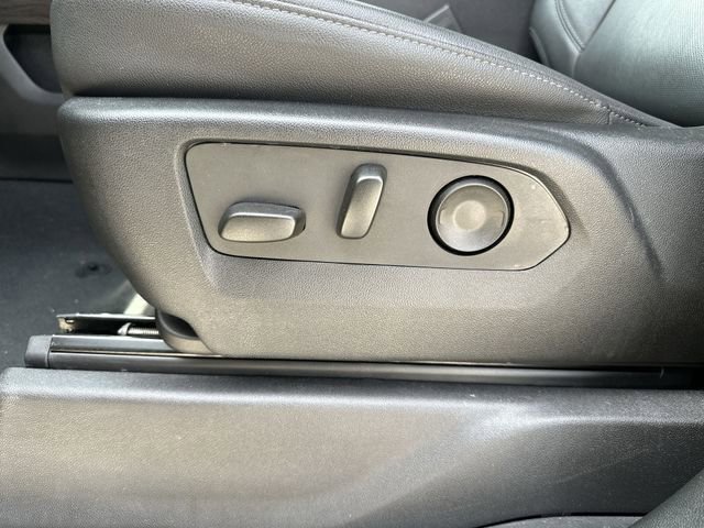 Certified 2024 Chevrolet Silverado 1500 LTZ w/ Technology Package AWD/4WD image 17