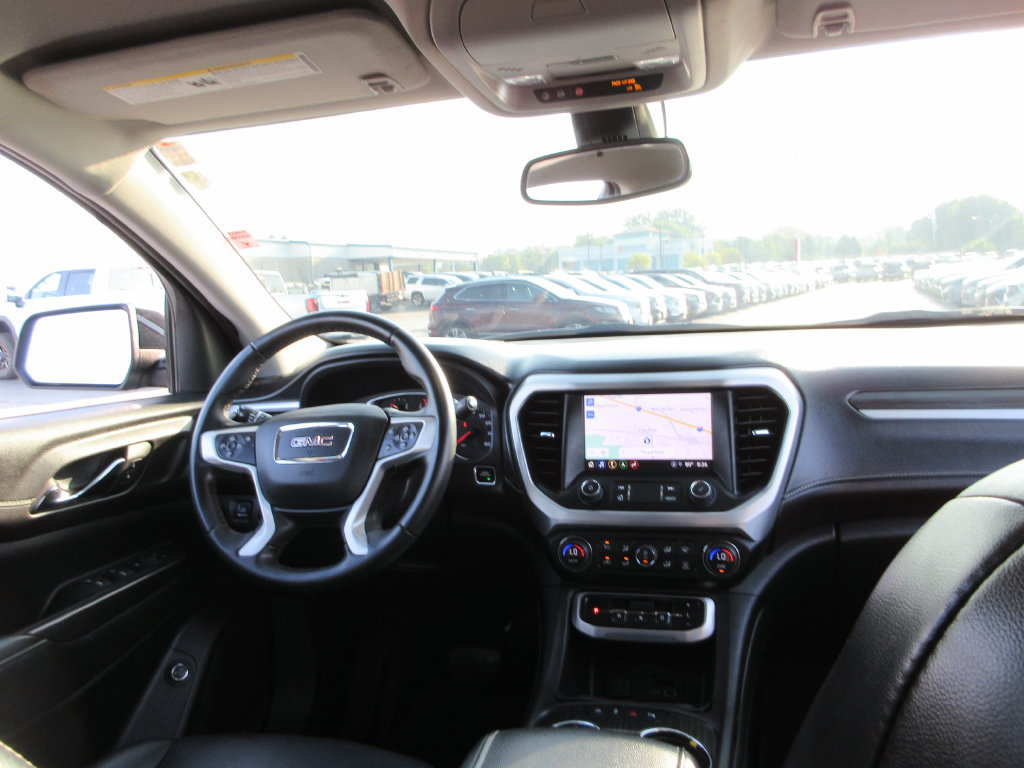 Certified 2023 GMC Acadia SLT FWD image 25