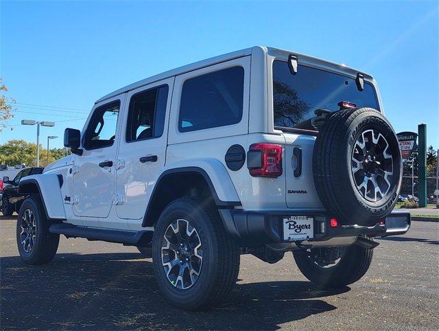 New 2026 Jeep Wrangler Sahara image 9