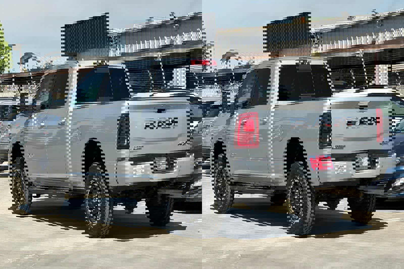 Used 2026 RAM 2500 Laramie image 7