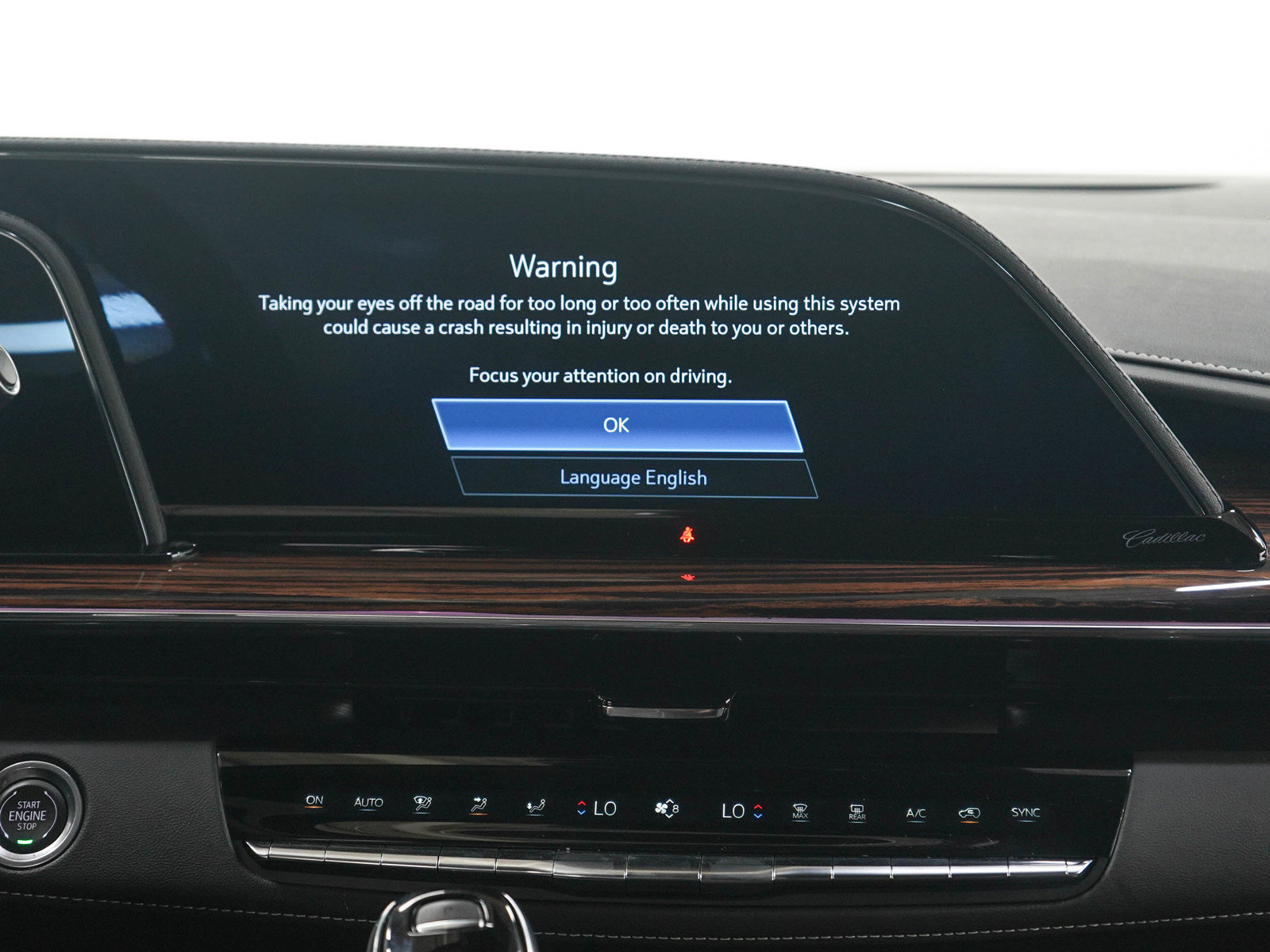 Used 2024 Cadillac Escalade Premium Luxury w/ Performance Package AWD/4WD image 20