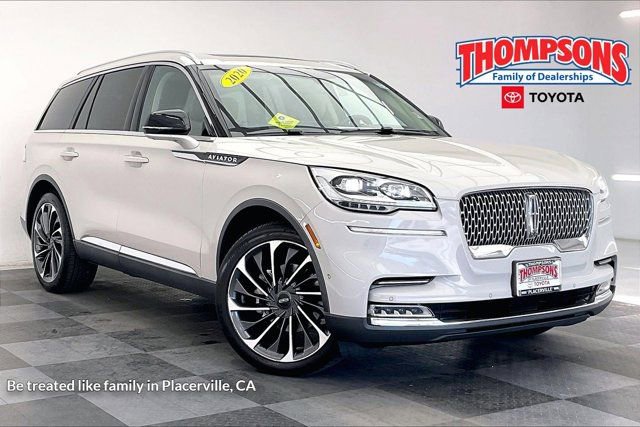 Used 2020 Lincoln Aviator Reserve w/ Equipment Group 202A image 1