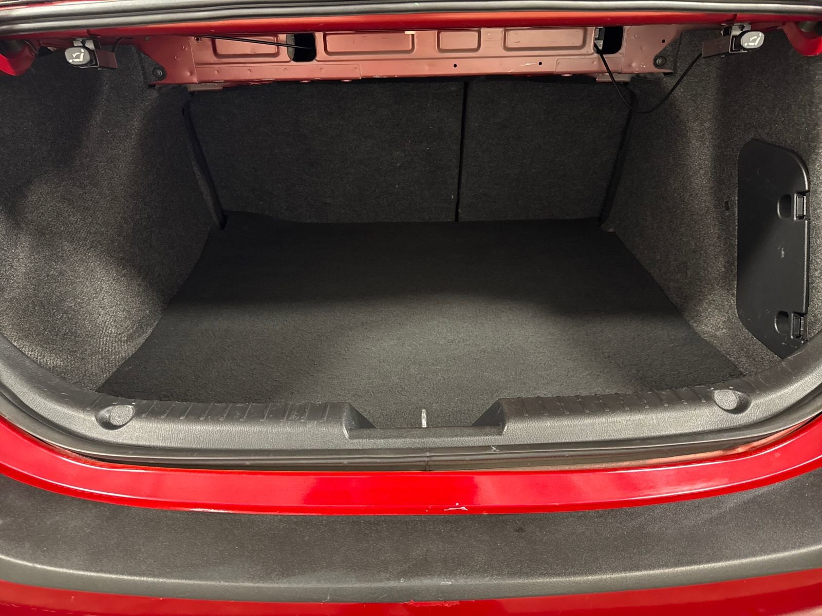 Used 2015 MAZDA MAZDA3 i Sport FWD image 28