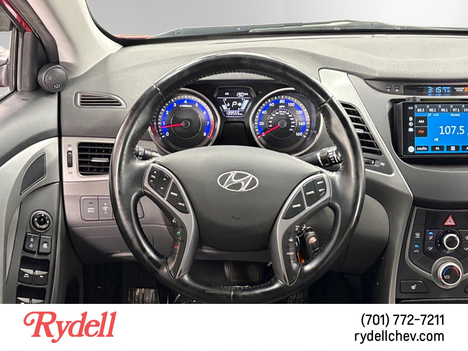 Used 2015 Hyundai Elantra Limited FWD image 13