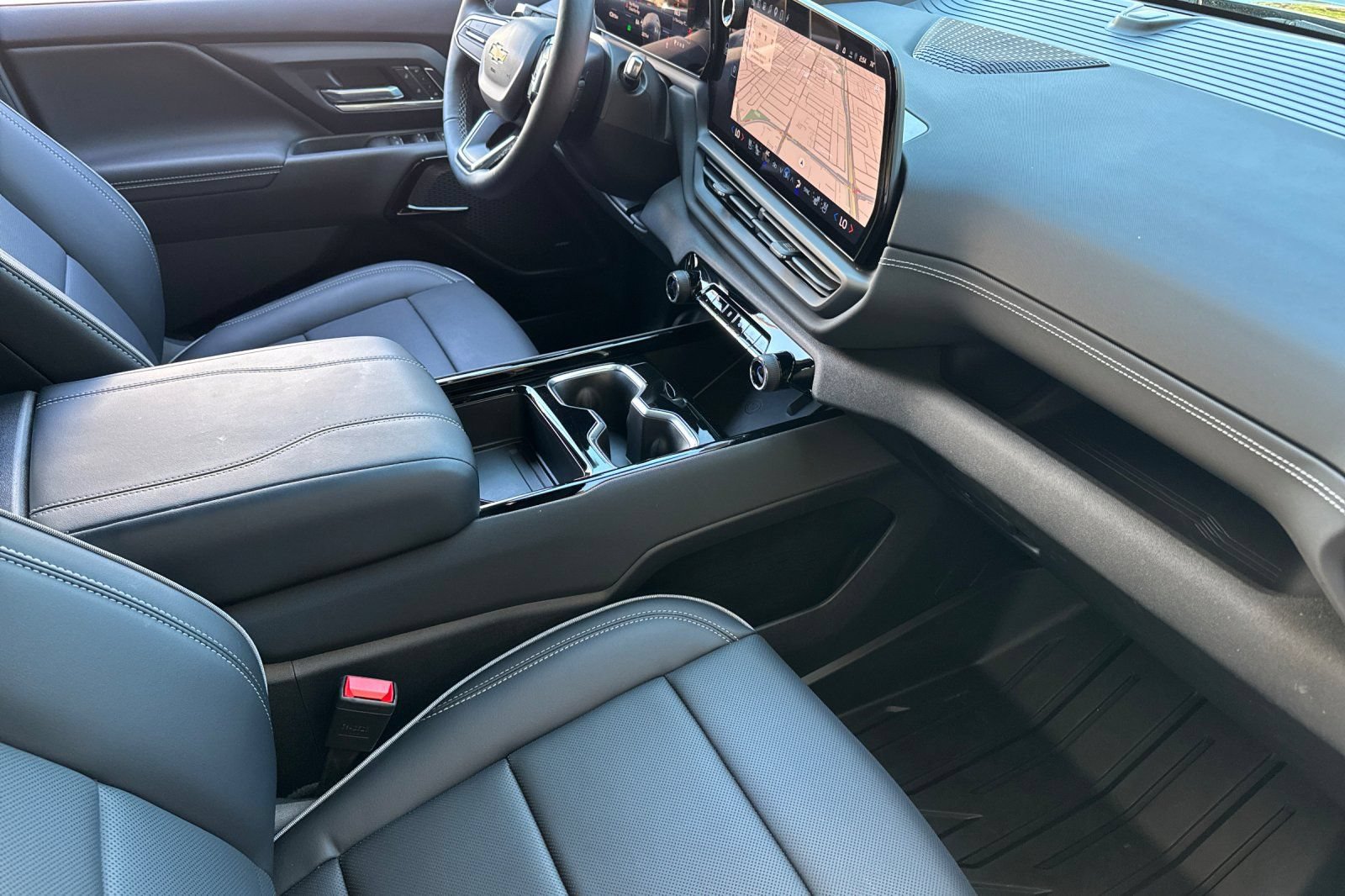 Used 2026 Chevrolet Silverado EV LT w/ Plus Package AWD/4WD image 19