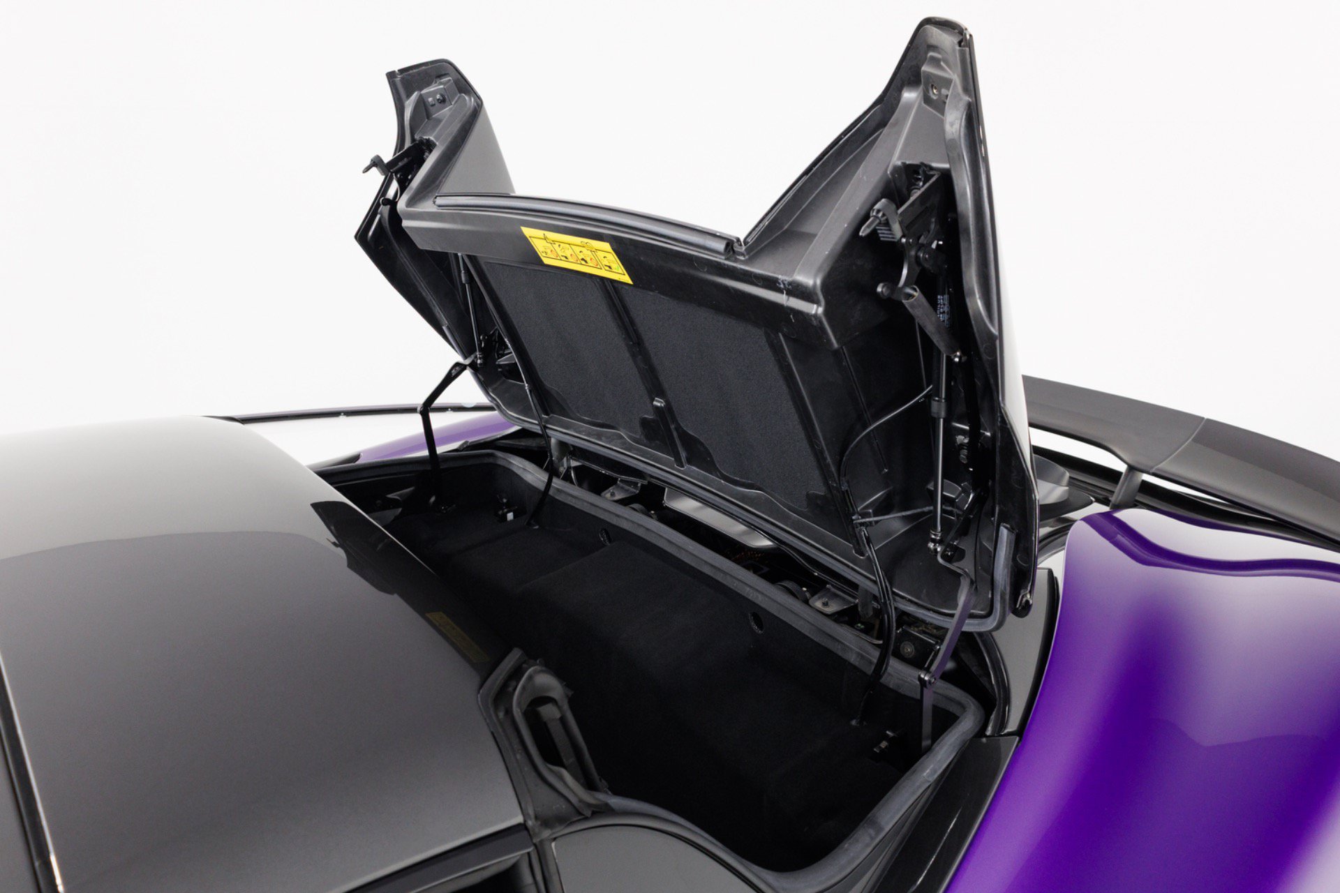 Used 2020 McLaren 600LT Spider RWD image 56