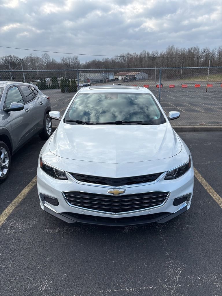 Used 2018 Chevrolet Malibu Premier w/ Premier Sun and Wheel Package