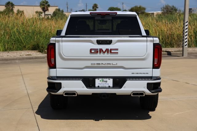 New 2026 GMC Sierra 1500 Denali w/ Technology Package AWD/4WD image 7