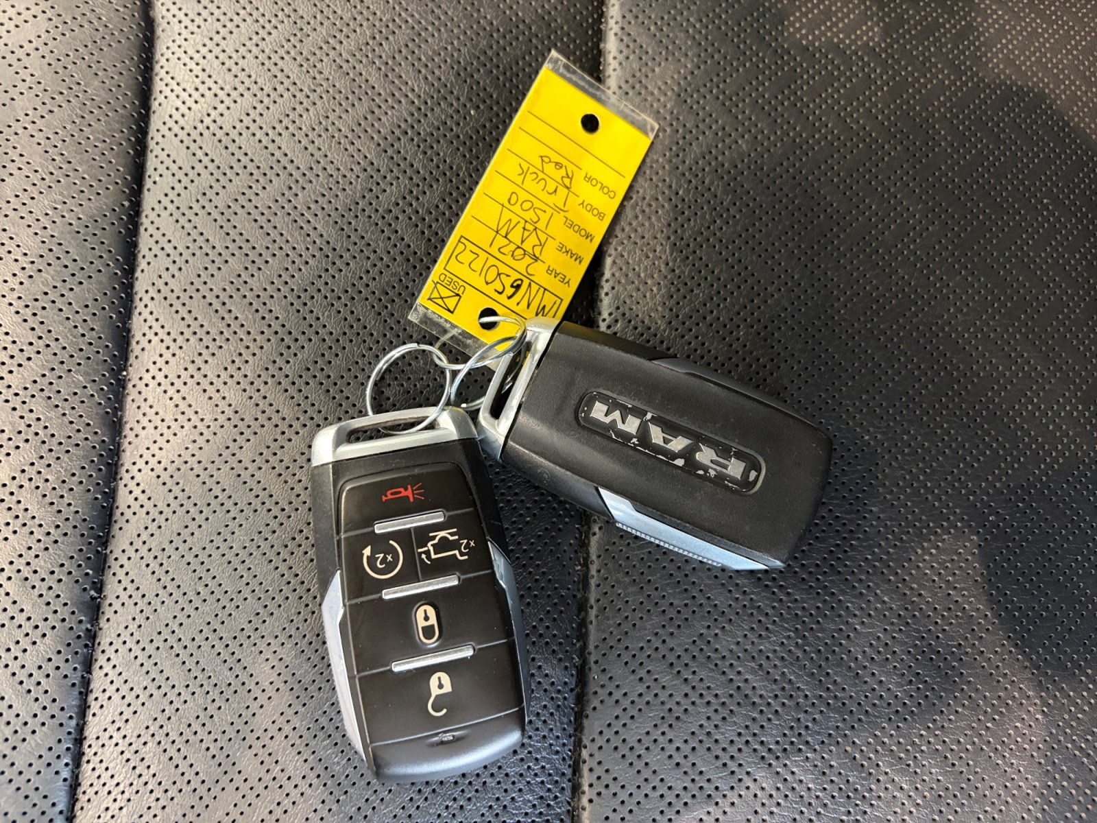 Used 2021 RAM 1500 Laramie AWD/4WD image 33