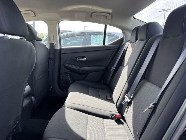 Used 2023 Nissan Sentra SV FWD image 9