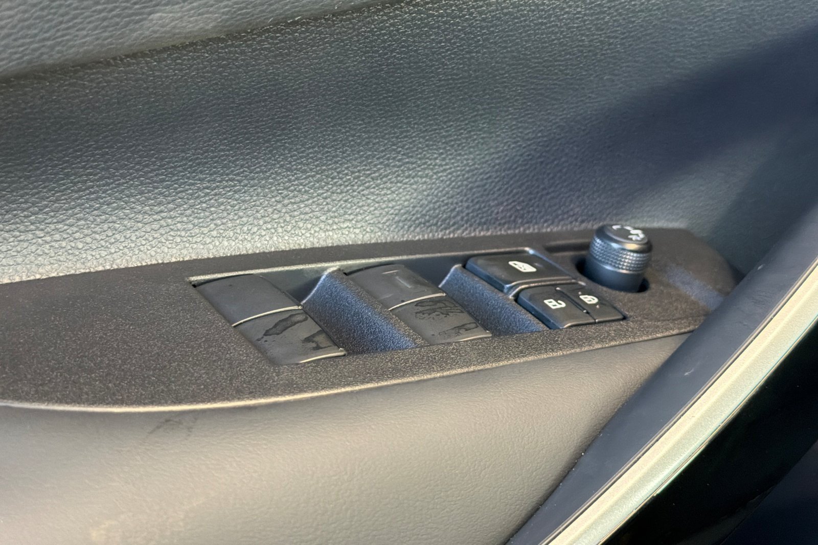 New 2026 Toyota Corolla XSE w/ Carpet Mat Package (TMS) FWD image 27
