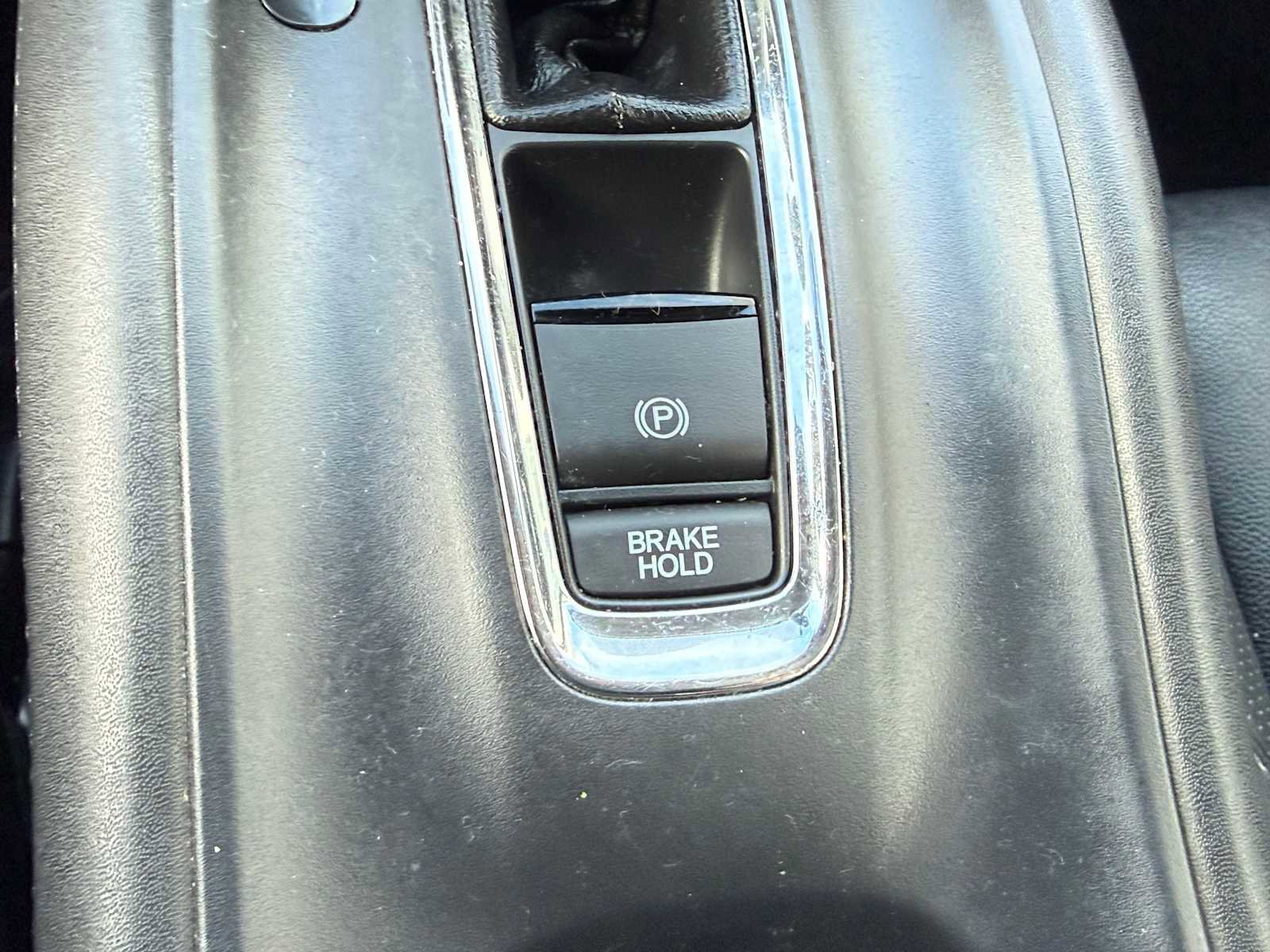 Used 2018 Honda HR-V EX-L image 27