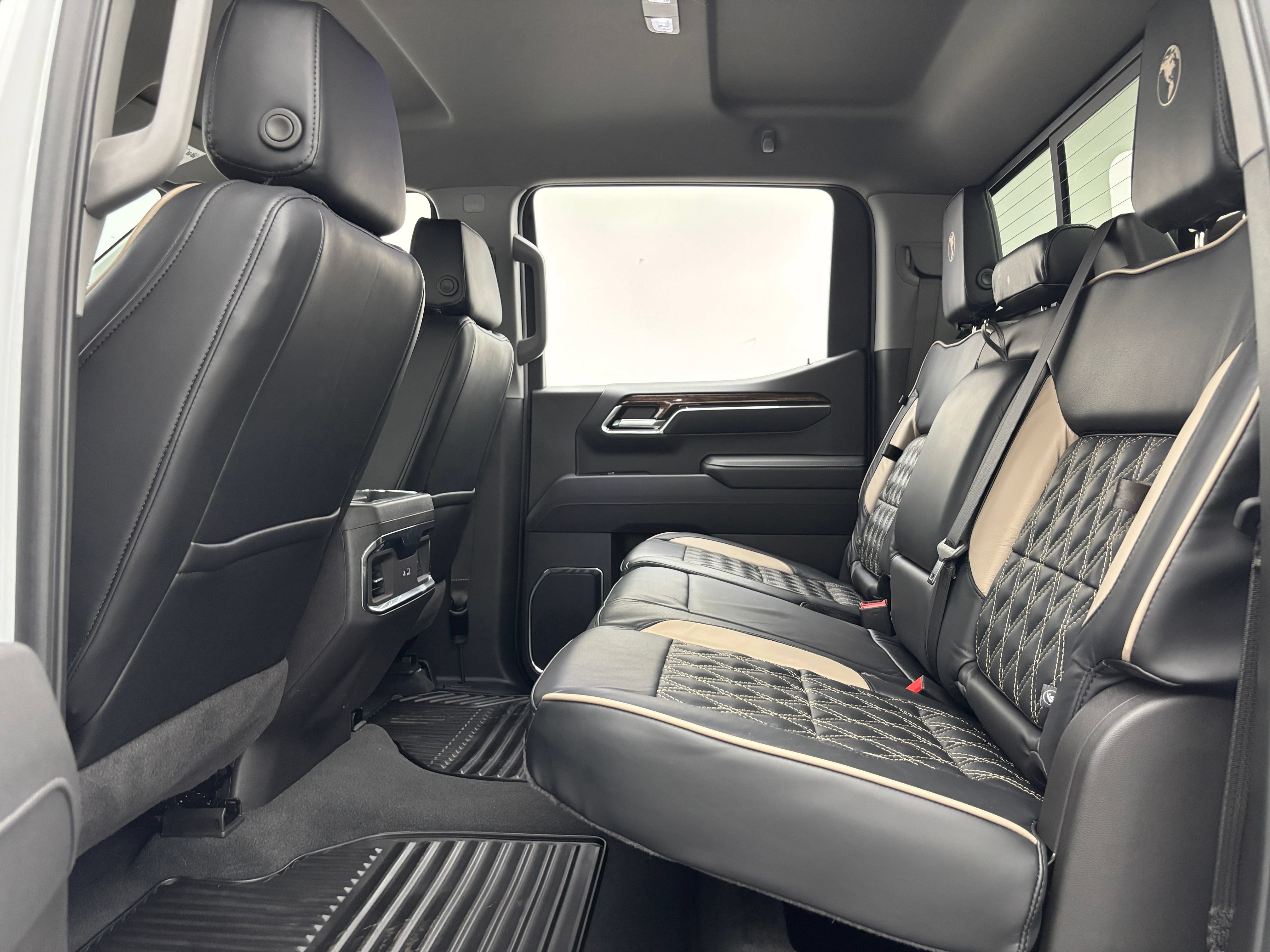 New 2026 GMC Sierra 1500 Elevation w/ Preferred Package AWD/4WD image 39