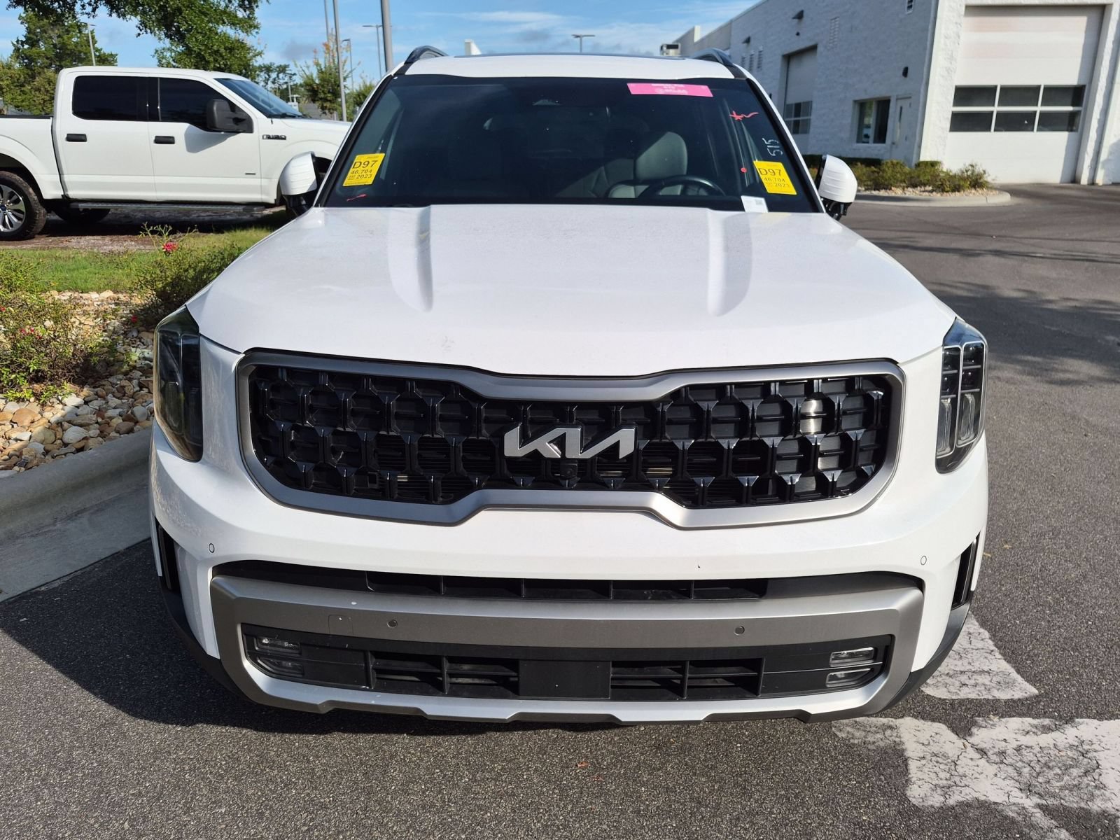 Used 2023 Kia Telluride SX X-Pro AWD/4WD image 8