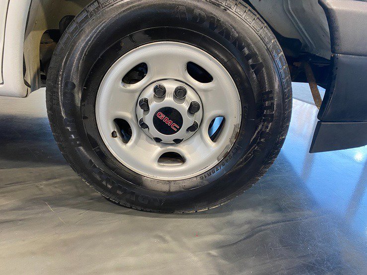 Used 2018 GMC Savana 3500 image 8