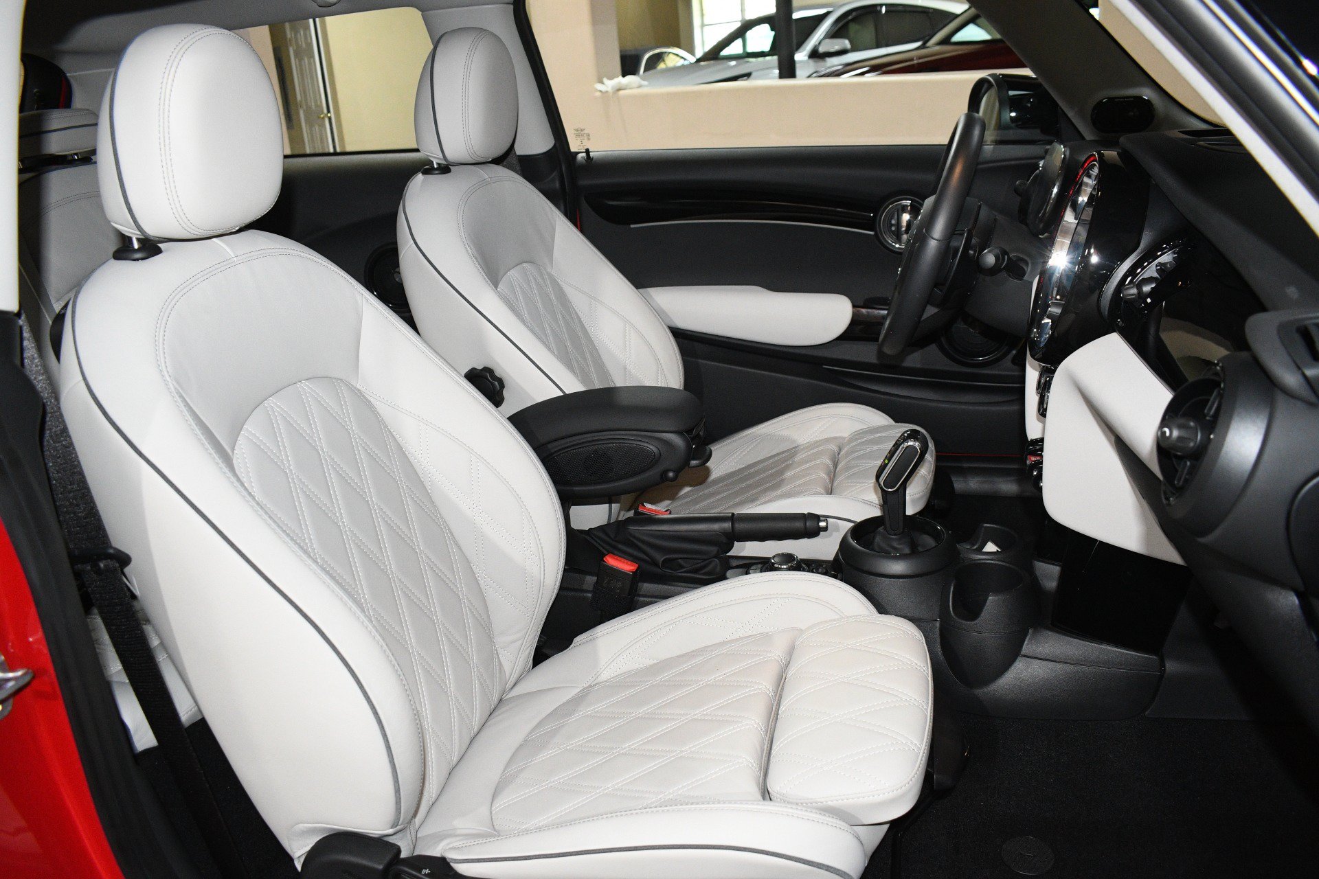 Used 2023 MINI Cooper S FWD image 8