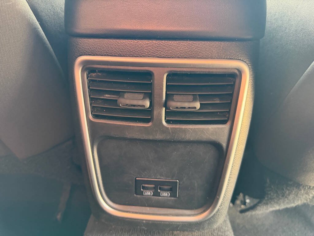 Used 2021 Dodge Charger SXT RWD image 15