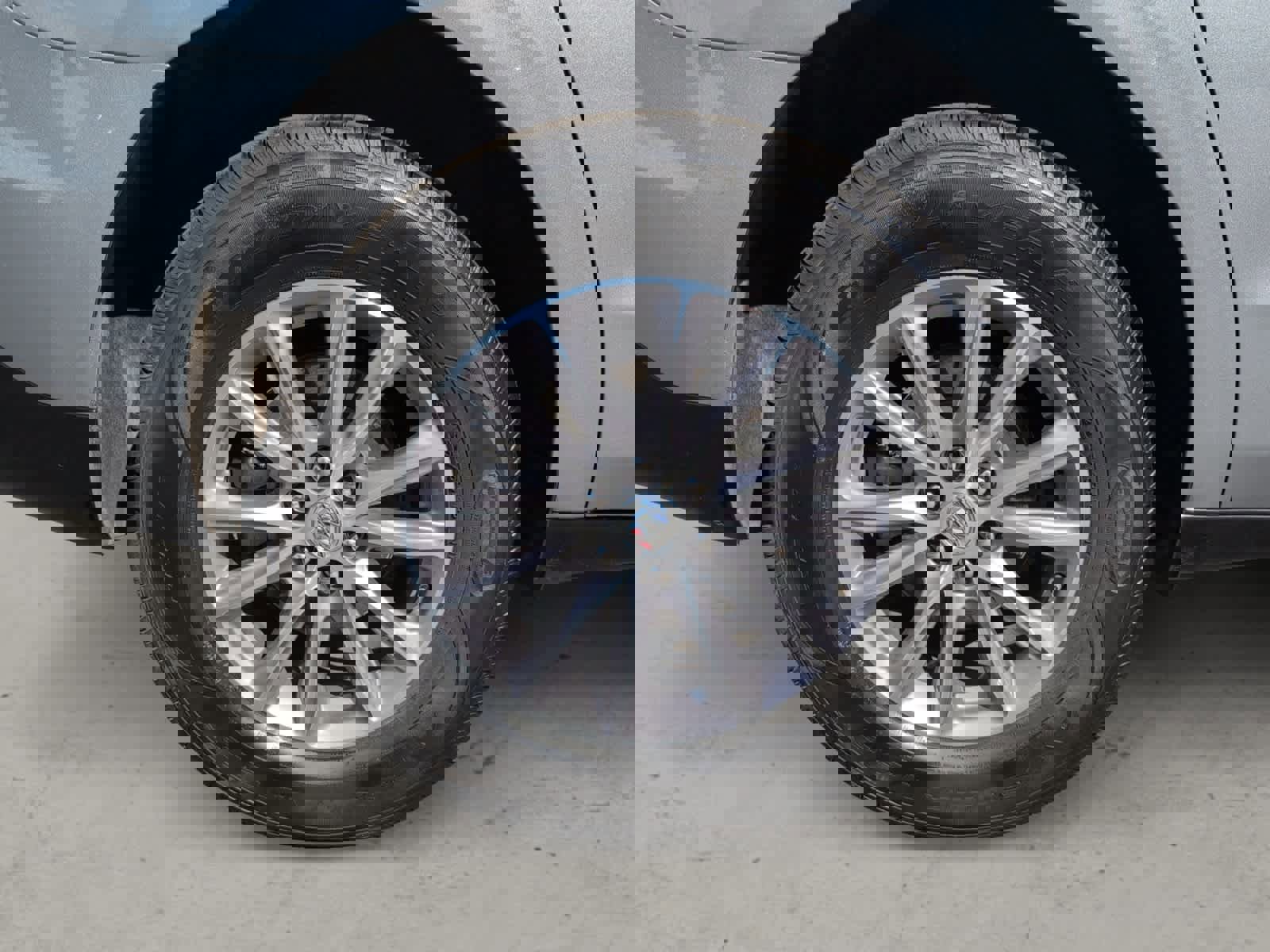 Used 2024 Buick Enclave Premium image 12