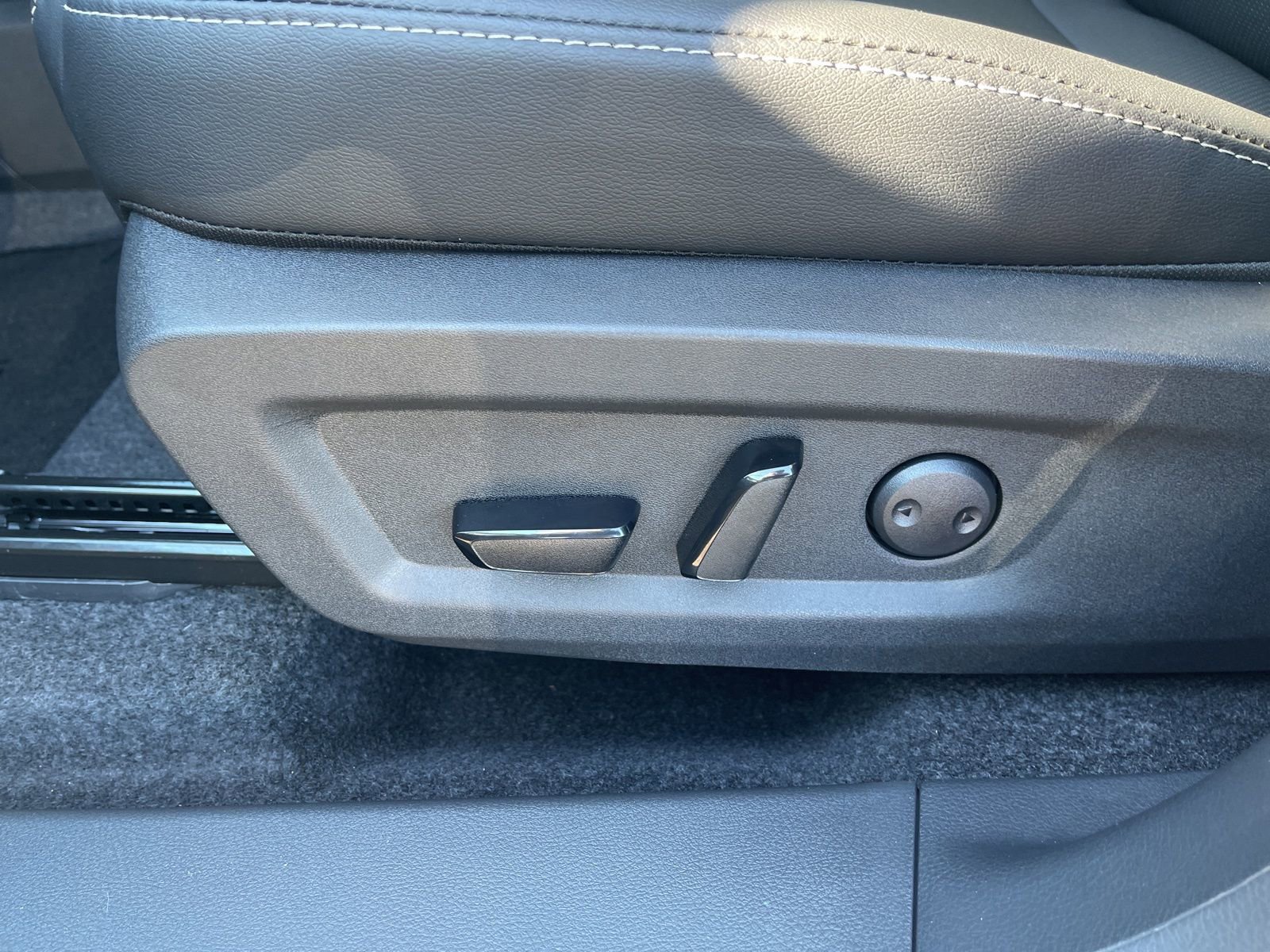 New 2026 Nissan Murano SL image 19