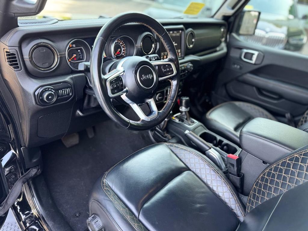Used 2021 Jeep Wrangler Unlimited Sahara AWD/4WD image 14