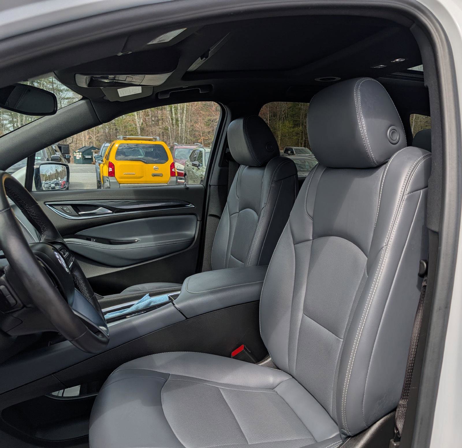 Used 2023 Buick Enclave Essence w/ Experience Buick Package image 11