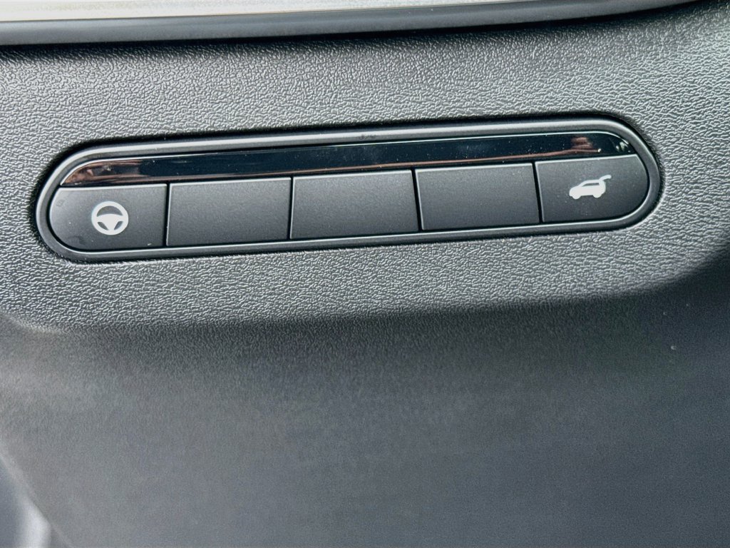 New 2027 INFINITI QX60 Luxe w/ Cargo Package FWD image 10