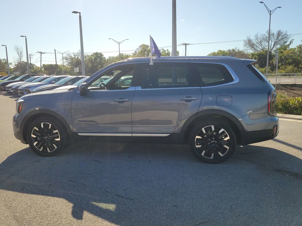 Used 2023 Kia Telluride SX image 10