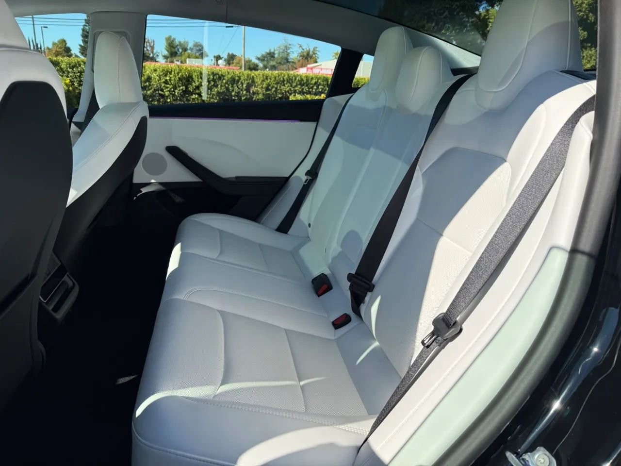 Used 2025 Tesla Model 3 Long Range image 13