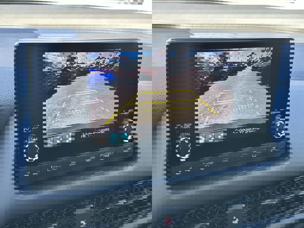 Used 2025 Honda HR-V LX image 24