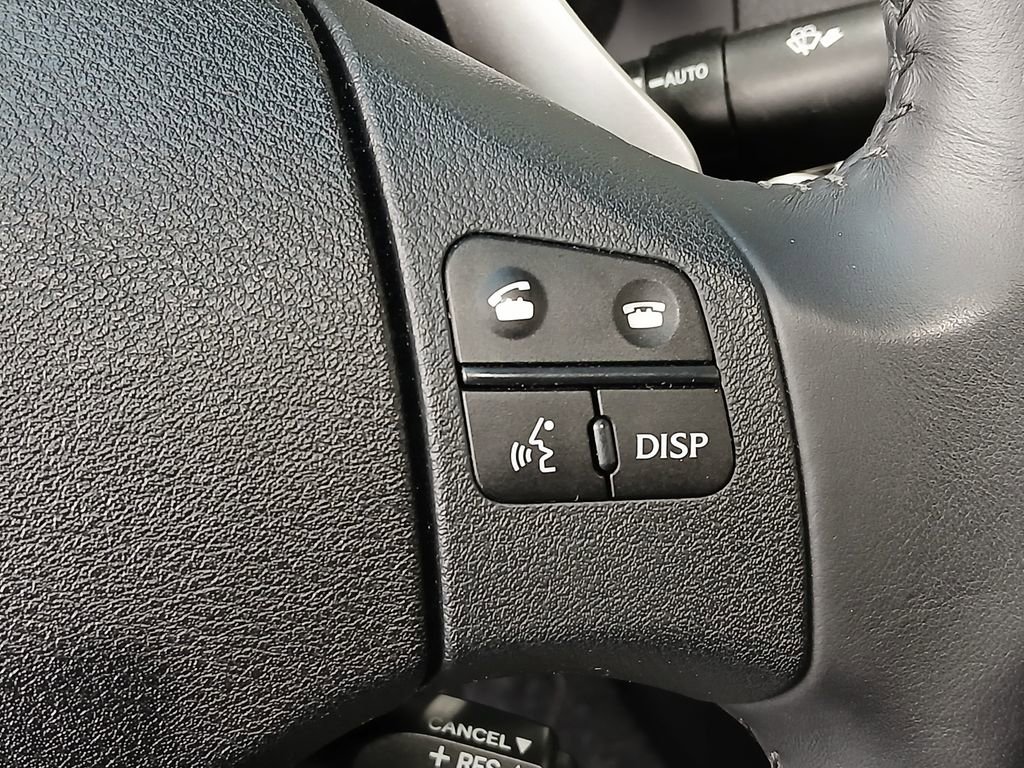 Used 2010 Lexus IS 250C RWD image 25