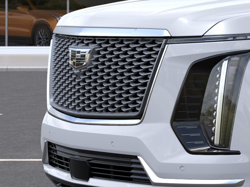 New 2026 Cadillac Escalade Luxury w/ LPO, Radiant Package AWD/4WD image 13